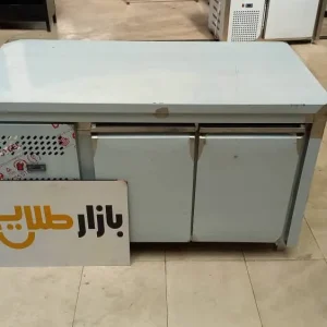 یخچال میز کار زیر فریزری استیل ۱۵۰ سانت دو درب با موتور امبراکو